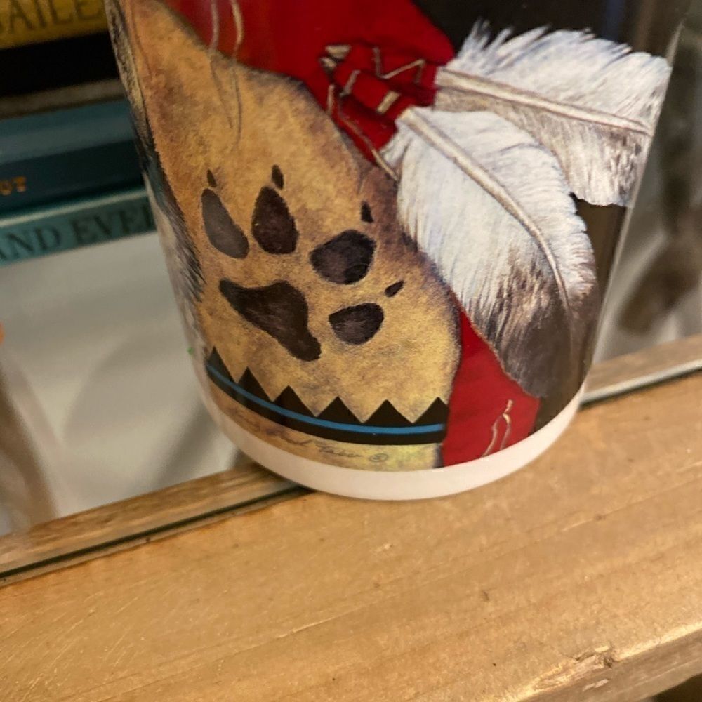 Vintage Leanin’ Tree wolf mug in box. Like new. - Picture 2 of 7